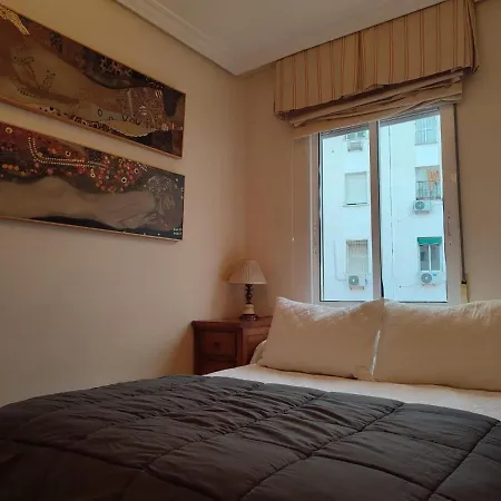 Apartment Bonito Atico En La Juderia De