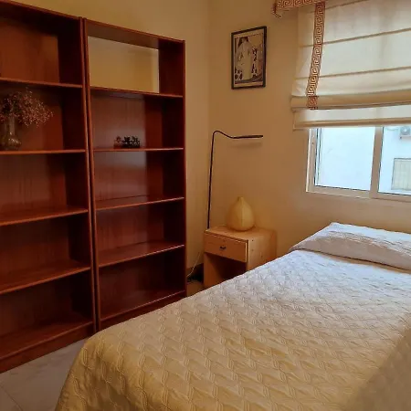 Bonito Atico En La Juderia De