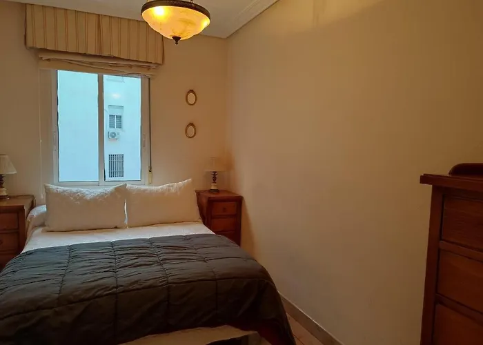 Apartman Bonito Atico En La Juderia De *